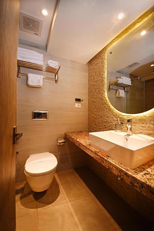 Hotel Tulip Near Delhi Airport Nové Dillí Exteriér fotografie